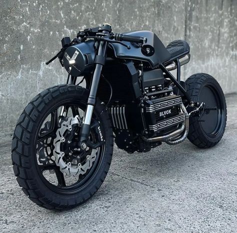 Motor Cafe Racer, Custom Bikes Cafe Racers, Serie Bmw, Brat Cafe, Мотоциклы Cafe Racers, Bmw K100, Airplane Fighter, Bobber Bikes, Cafe Bike