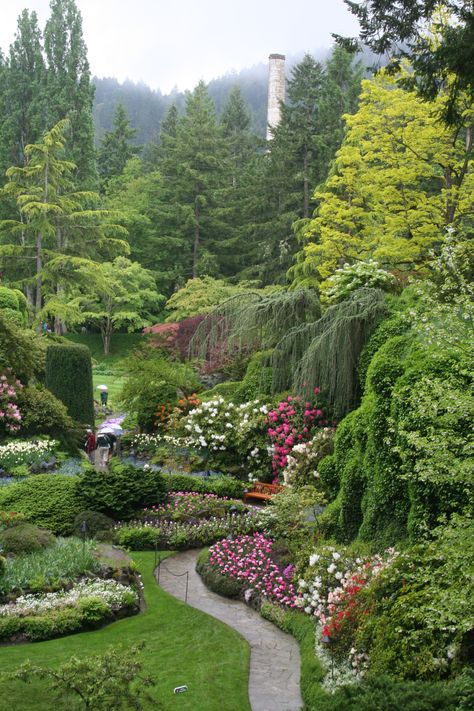 Buchart Gardens - Canada - by Patty McQuiston - 2013 Taman Vintage, Buchart Gardens, Gardening Wallpaper, Outfit Outdoor, Wallpaper Garden, Taman Air, Garden Nails, Gardening Quotes, Garden Tattoo