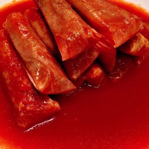 New Orleans-Style Hot Tamales — The Catholic Foodie New Orleans, Louisiana Recipes, Hot Tamales Recipe, Mexican Tamales, Hot Tamale, New Orleans Recipes, New Orleans Style, Tamale Recipe, Beef Roll