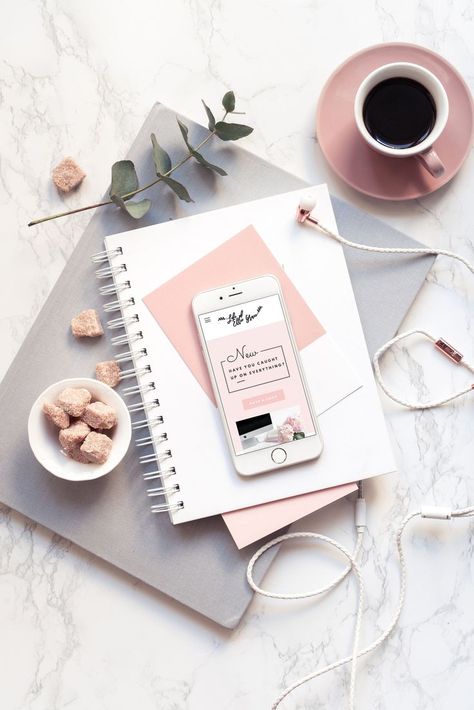 Bilik Perempuan, Studera Motivation, Flat Lay Inspiration, App Developer, Tapeta Galaxie, Fall Inspiration, Foto Tips, Flat Lay Photography, Blogger Tips