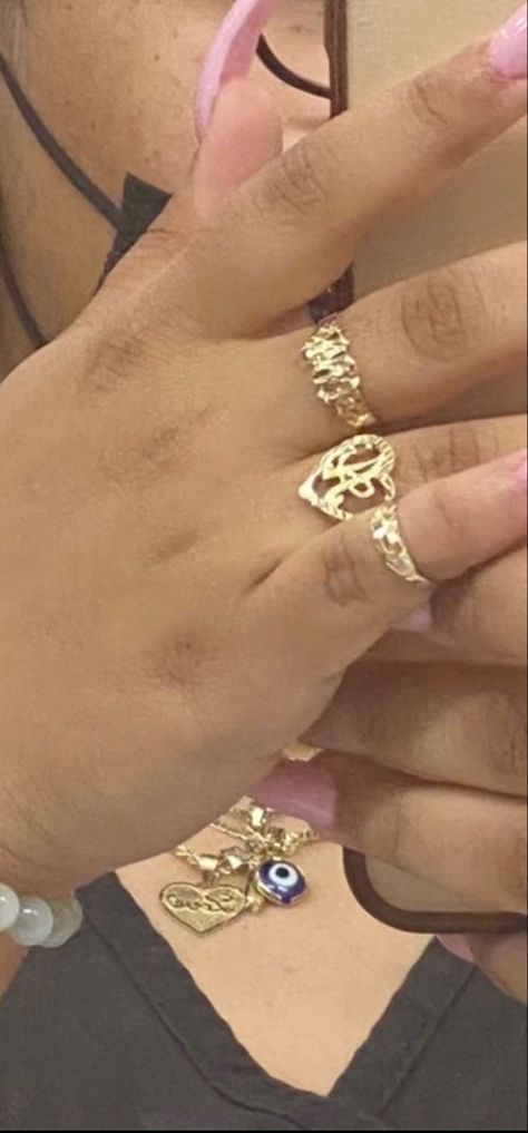 Baddie Jewelry Rings, Black Women Gold Jewelry Aesthetic, Baddie Gold Jewelry, Gold Nugget Rings, Black Girls Gold Jewelry, Gold Rings Black Women, La Gold Jewelry, La Jewelry Aesthetic, Rings Black Women