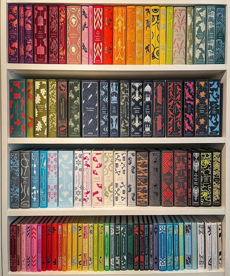 Penguin Books Classics, Penguin Clothbound, Clothbound Classics, Penguin Clothbound Classics, Bookshelf Aesthetic, Bookshelf Inspiration, Library Aesthetic, Penguin Classics, Beautiful Book Covers