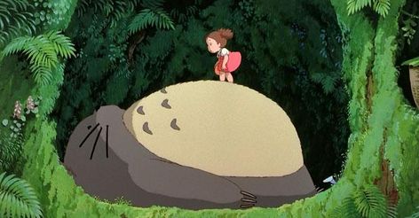 Looking back at My Neighbor Totoro | Den of Geek Studio Ghibli Films, Art Studio Ghibli, Studio Ghibli Background, Beloved Movie, Images Disney, Ghibli Artwork, I Love Cinema, Studio Ghibli Movies, Studio Ghibli Art
