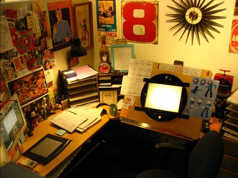 ChromaColour Portable Animation Desk with 12 Field disc on the right ,  Wacom Tablet and computer monitor to the left in this well-designed compact workspace on an "L" shaped work bench. Stacked document trays from an office supply make for low-profile, inexpensive scene stackers to store animation drawings . Organisation, Animation Desk, Artist Workspace, Workspace Desk, Artist Studios, Cool Office Space, Art Studio Organization, Work Space Organization, Desks For Small Spaces