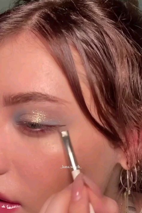 Denim Inspired make-up tutorial|| follow for more Sparkly Eyeshadow Look, All Shimmer Eyeshadow Look, Light Concert Makeup, Simple Makeup With Glitter, Casual Glitter Makeup, Glitter Liquid Eyeliner, Glittery Gold Eye Makeup, Subtle Shimmer Eye Makeup, Sparkle Eye Shadow