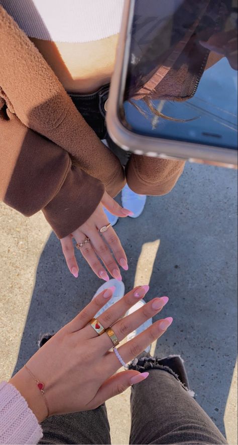 #aesthetic #valentines #galentine #vday #feb14 #pinknails #nails #nailsofinstagram #matchingnails #nailideas #nailinspiration #february #februarynails22 #nail2022 Nail Art Ideas, Heart Nails, V Day Nails, Aesthetic Valentines, G Nails, V Day, Chic Nails, Latest Music, Changing Seasons