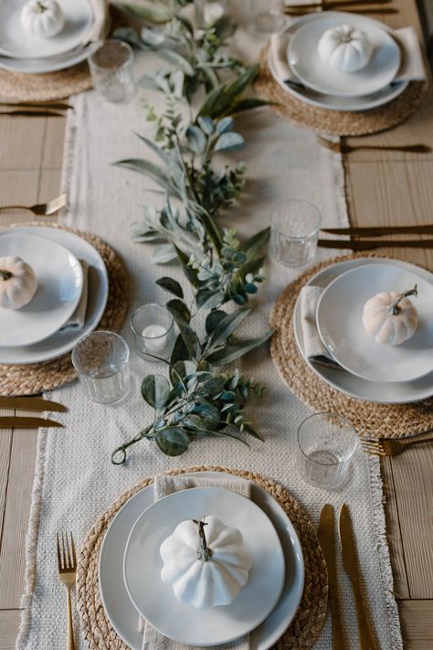 thanksgiving table settings tablescapes ideas thanksgiving tablescapes thanksgiving table decor thanksgiving table simple thanksgiving table decorations thanksgiving table settings elegant thanksgiving table setting centerpieces tablescape ideas for thanksgiving How To Decorate Thanksgiving Table, Pretty Thanksgiving Table, Brown And White Thanksgiving Table, Thanksgiving Decorations Round Table, Thanksgiving Lunch Table Setting, Round Holiday Table Setting, Thanksgiving Small Table Decor, Thanksgiving Tablescape Round Table, Thanksgiving Table Settings Aesthetic