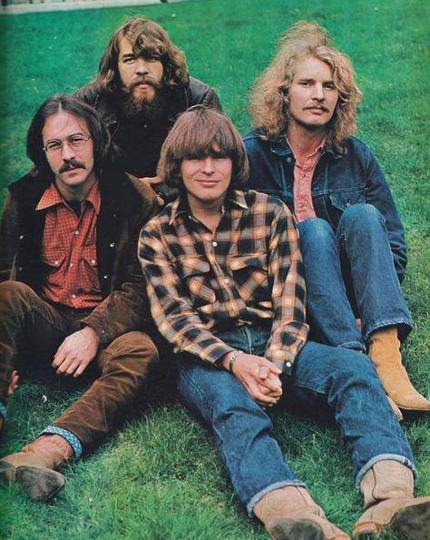 CREEDENCE Creedence Clearwater Revival Aesthetic, Ccr Creedence Clearwater Revival, 70s Rock Bands, John Fogerty, 60s Music, Creedence Clearwater Revival, 70s Music, Country Rock, Southern Rock