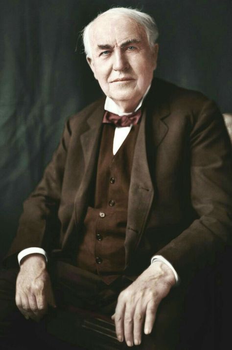 Edison Inventions, Thomas Edison Quotes, Edison Quotes, Thomas Alva Edison, History Of Ethiopia, Alva Edison, Black And White People, Deer Photos, Creepy Houses