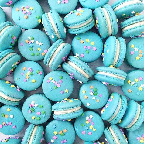 Candy Museum, Gluten Free Macarons, Sweets Aesthetic, Bolo Da Hello Kitty, Macaron Ideas, Amor Minions, Kue Macaroon, Macarons Recipe, Gluten Free Deserts