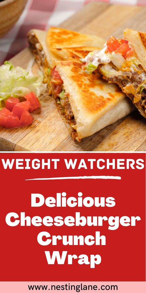 Satisfy your cravings with this delicious Weight Watchers Cheeseburger Crunch Wrap recipe! Made with wholesome ingredients, this wrap packs a delicious punch. The crispy toasted tortilla, juicy beef, melted cheese, and fresh veggies make for a winning combination. Perfect for a quick lunch or dinner, this recipe is sure to become a family favorite. Get the full recipe now and enjoy a guilt-free cheeseburger experience! MyWW Points: 2 Green Plan, 2 WW Smart Points. Essen, Cheeseburger Crunch Wrap, Crunch Wrap Recipe, Toasted Tortilla, Weight Watchers Food Points, Weight Watchers Meals Dinner, Weight Watchers Lunches, Weight Watchers Meal Plans, Crunch Wrap