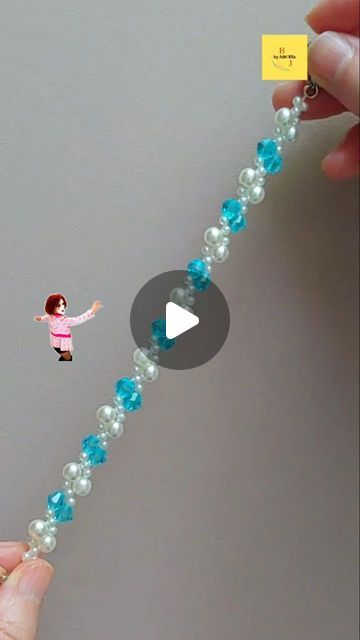 Beaded Headband Diy Tutorials, How To Make Beaded Jewelry Tutorials, Hand Made Jewlery, Diy Beaded Jewelry Tutorials, How To Make Beaded Bracelets, How To Make Bracelets With Beads, Bracelets Diy Beads, Bracelet Making Tutorial, Handmade Bead Jewellery