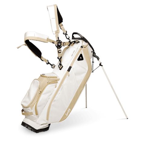 Ryder Bag – Sunday Golf Golf Bag Women, Sunday Golf Bag, Golf Fits, Golf Stand Bags, Ladies Golf Bags, Preppy Accessories, Womens Golf, Perfect Golf, Heavy Bags