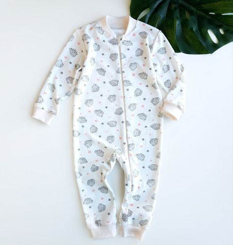 Free Onesie Pattern, Free Pdf Sewing Patterns For Babies, Free Baby Sleeper Sewing Patterns, Baby Onesie Sewing Pattern, Onesie Sewing Pattern Free, Sewing Patterns Baby Clothes, Free Baby Sewing Patterns Pdf, Baby Clothes Sewing Patterns Free, Free Sewing Patterns For Babies