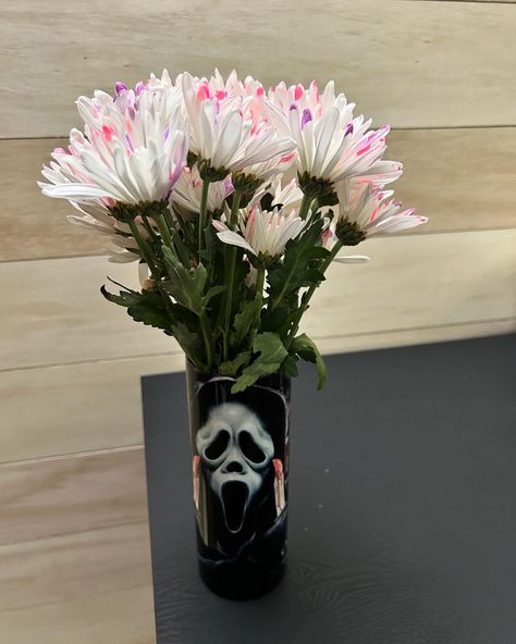 Ghostface tumbler for a fellow horror lover for Mother’s Day! 🫶🏻👻 Want to customize a tumbler? Do it on the site! 🔗 https://kaitlynroseco.com/products/make-your-own-tumbler-20oz-stainless-steel . . #ghostface #horror #horrorfan #spooky #spookylovers #makeyourowntumbler #customized #personalized #gifts #shopsmall #shoplocal #shophandmade #mamaownedbusiness Ghostface Tumbler, Horror Lovers, Tumbler 20oz, Ghost Faces, Small Shop, Handmade Shop, Mother’s Day, Make Your Own, Do It