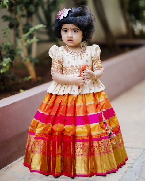 Colourful Lehenga, Kids Designer Outfits, Traditional Baby Dresses, Langa Blouse, Pattu Langa, Cotton Frocks For Kids, Kids Party Wear Dresses, Baby Birthday Dress, Kids Ethnic Wear