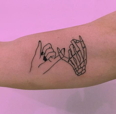 hand skeleton pinky promise tattoo Skeleton Best Friend Tattoo, Intertwined Hands Tattoo, 3 Small Tattoos In A Row, Divorce Tattoo, Tato Flash, Pinky Promise Tattoo, Promise Tattoo, Skeleton Hand Tattoo, Muster Tattoos