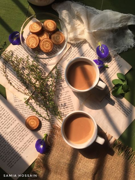 Masala Chai Aesthetic, Indian Tea Aesthetic, Masala Chai Photography, Chai Asthetic Picture, Chai Aesthetic Photography, Masala Tea Photography, Indian Chai Aesthetic, Chai Tea Aesthetic, Milk Tea Photography