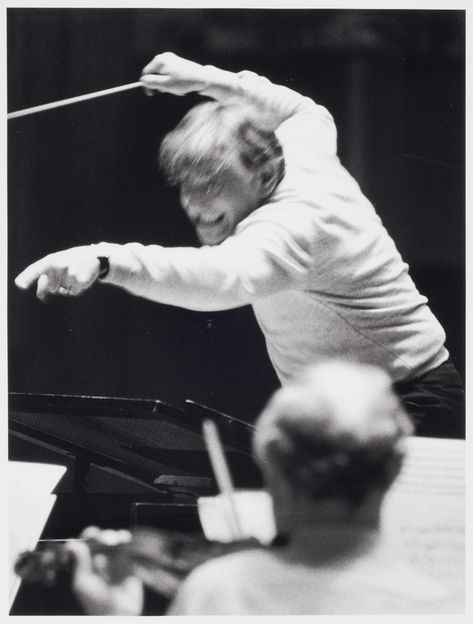 [Leonard Bernstein conducting] photo by Ken Heyman Leonard Bernstein Conducting, Music Conductor Aesthetic, Orchestra Conductor Outfit, Orchestra Conductor Aesthetic, Orchestra Conductor Pose, Conducting Aesthetic, Rachmaninoff Aesthetic, Music Conductor Pose, Conductor Reference