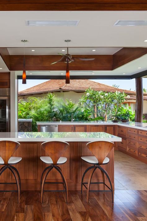 Hawaiian Interior, Hawaiian Kitchen, Hawaii Kitchen, Surf Cottage, Hawaii House, Hawaiian Homes, House Remodeling, Hawaii Homes, Hawaiian Vacation