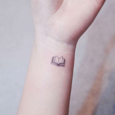 20+ Exceptional Book Tattoo Ideas Sun And Book Tattoo, Sister Tattoos Books, Tattoo Ideas Books, Books Tattoo Ideas, Tatoos Inspiration, Book Tattoo Designs, Tatoo Music, Book Tattoo Ideas, Books Tattoo