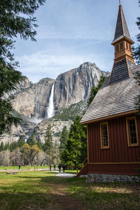 Dream Wedding, Wedding Planning, Nature, Yosemite National Park, Church Pictures, Yosemite Falls, Yosemite Valley, Chapel Wedding, Yosemite National