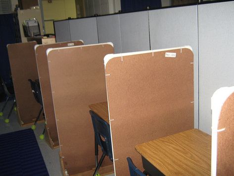 Desk Dividers Classroom, Diy Desk Dividers Classroom, Desk Privacy Panel Diy, Diy Desk Dividers, Diy Classroom Dividers, Classroom Divider Ideas, Desk Dividers Diy, Classroom Dividers, Classroom Layout Ideas Elementary