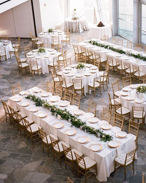 Mix of long feasting tables and round tables Seating Layout, Garland Table Runner, Wedding Table Layouts, Reception Styling, Tafel Decor, Wedding Reception Seating, All White Wedding, Reception Seating, Table Runners Wedding