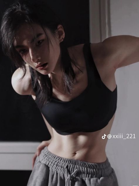 Chinese tomboy, Korea model, kpop tomboy, tomboy models, tomboy, Korea tomboy Tomboy Model Photography, Tomboy Academia, Fashion For Muscular Women, Short Hairstyle Women Tomboy, Tomboy Body Workout, Asian Gym Outfit, Tomboy Kpop Idol, Tomboy Body Shape, Masc Asian Girl