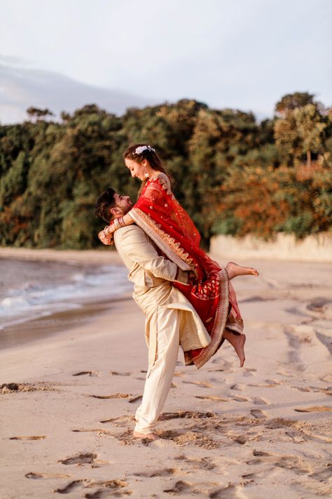 Bridal Indian engagement shoot at the beach (Philippines) in red saree and sherwani. Beach Saree, Beach Philippines, Pre Wedding Photoshoot Beach, Indian Engagement, Bridal Indian, Photo Mood, Pre Wedding Shoot Ideas, White Saree, Engagement Photo Poses