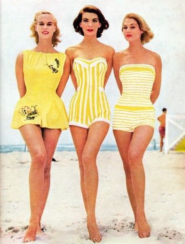 1950s Swimsuits. I think I could pull off the dress on the end, but in a different color and with a stylish floral swimcap to match. 1950s Bathing Suits, 1950s Swimsuit, Istoria Modei, 1950s Woman, 1950s Fashion Women, 1950s Women, Mode Retro, Estilo Pin Up, Stil Retro