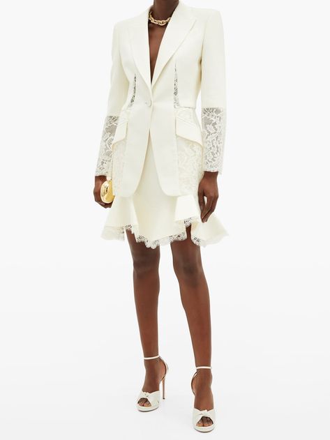 Lace-embroidered wool-blend blazer | Alexander McQueen | MATCHESFASHION KR Blazer Skirt Outfit, Ivory Blazer, British House, Blazer Skirt, Mode Costume, Embroidered Wool, Woman Suit Fashion, Womens Fashion Inspiration, Skirt Outfit