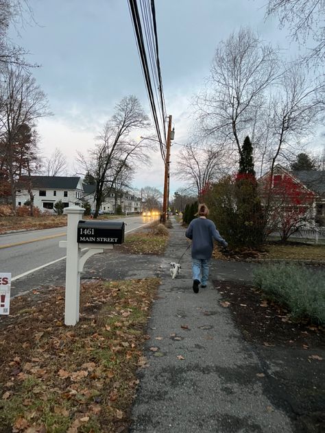 Uk Suburbs Aesthetic, American Fall Aesthetic, Suburb Aesthetic, New York Suburbs, Neighborhood Aesthetic, American Suburbs, American Aesthetic, Small City, Foreign Countries