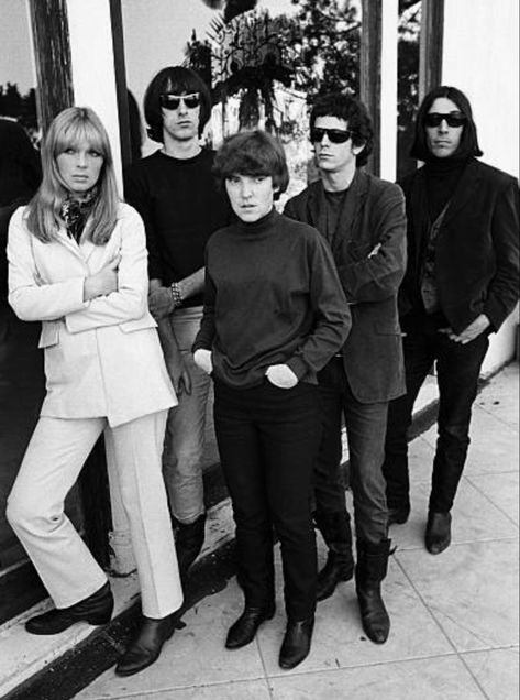 Velvet Underground Poster, Pose Outside, Christa Päffgen, The Velvet Underground & Nico, German Model, The Velvet Underground, 1960s Music, Chelsea Hotel, Lou Reed