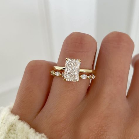 Baguette Band Ring, Radiant Engagement, Baguette Band, Couple Ring Design, Pretty Engagement Rings, Radiant Engagement Rings, Square Engagement Rings, Dream Wedding Ring, Radiant Cut Engagement Rings