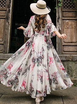 Asymmetrical Dress Pattern, Floral Print Chiffon Maxi Dress, Half Sleeve Floral, Empire Waist Dress Pattern, Moda Floral, Maxi Dress Summer, Chiffon Floral, Chiffon Fashion, Floral Print Chiffon