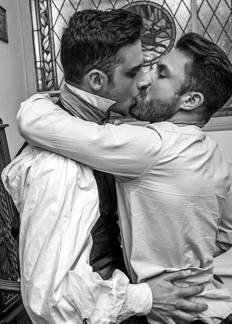 rjscott.co.uk Perfect Kiss, Men Kissing, Le Male, Gay Romance, Amor Gay, Kissing Couples, Foto Art, Gay Men, Cute Gay Couples