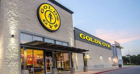 Gym Exterior Design, Ruang Gym, Gold's Gym, Commercial Signs, Design Café, Gym Interior, Gym Logo, Exterior Signage, Window Graphics