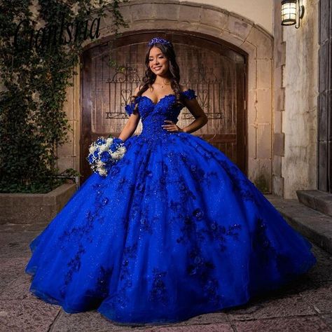 Royal Blue And Silver Quince Dress, Blue And Gold Quinceanera Theme, Royal Blue Quinceanera Makeup, Blue And Gold Quince, Royal Blue And Gold Quince, Dark Blue Quince Dresses, Royal Blue Quince Dress, Royal Blue Quince Theme, Sweet 16 Dresses Blue