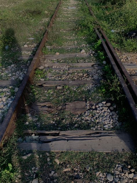 Nature, Freight Train Aesthetic, Train Track Aesthetic, Green Country Aesthetic, Green Hour Aesthetic, Old Train Aesthetic, Railroad Aesthetic, Dark Country Aesthetic, Night Train Aesthetic