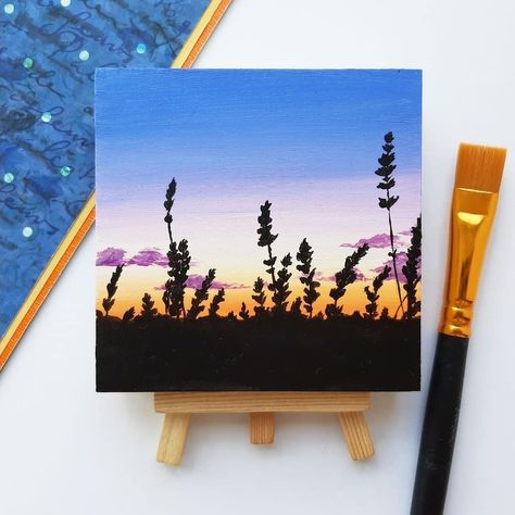 Drawing process videos/ artist в Instagram: «Hellooo friends!🙋🏼‍♀️💙💙 I always really love painting sunsets, it's probably very easy to tell😁 It's just that even though I've already…» Painting Sunsets, Art Pastel Colors, Mini Toile, Mini Easel, Wooden Canvas, Small Canvas Paintings, Square Painting, Simple Canvas Paintings, Canvas Painting Tutorials