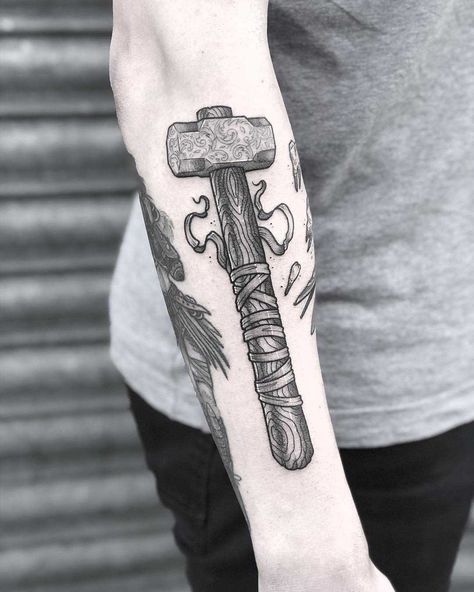 Sledgehammer tattoo by Lozzy Bones inked on the right forearm Sledgehammer Tattoo, Hammer Tattoo, Cactus Tattoo, Cool Arm Tattoos, Tattoo Script, S Tattoo, First Tattoo, Tattoo Style, Flash Tattoo