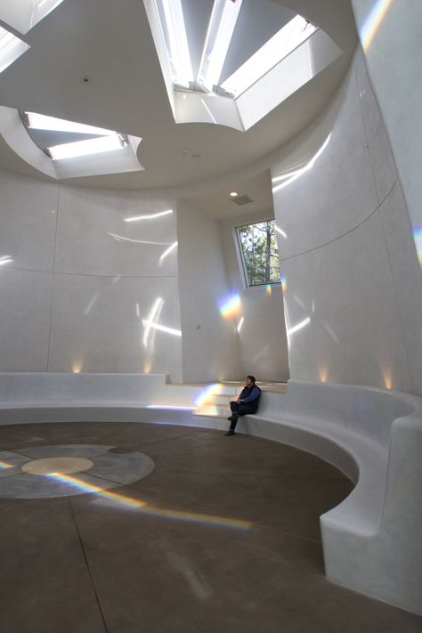 Holy Architecture for Earthly Devotion. In the 1990s, Virginia Dwan conceived of the Dwan Light Sanctuary, a secular space for contemplation that would be free and open to the public. She collaborated with artist Charles Ross, known for his work with prisms and light, and architect Laban Wingert to create the Dwan Light Sanctuary in Montezuma, New Mexico on the grounds of the Montezuma Castle and the United World College. Ritual Space Architecture, Sun Light Architecture, Light Architecture Concept Model, Meditation Architecture Design, Sensory Architecture Concept, Meditative Architecture, Light And Space Architecture, Contemplation Architecture, Quartz Architecture