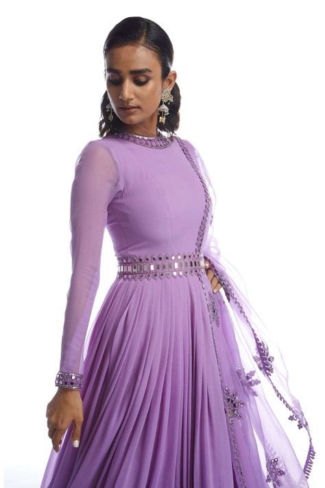 Purple Long Dress Indian, Anarkali Dress With Belt, Gown Ideas Simple Indian, Pleated Gown Indian, Gown Hand Work Design, Pleated Fabric Outfits Indian, Pleated Anarkali Dress, Georgette Anarkali Suits Party Wear, Georgette Long Frocks Indian