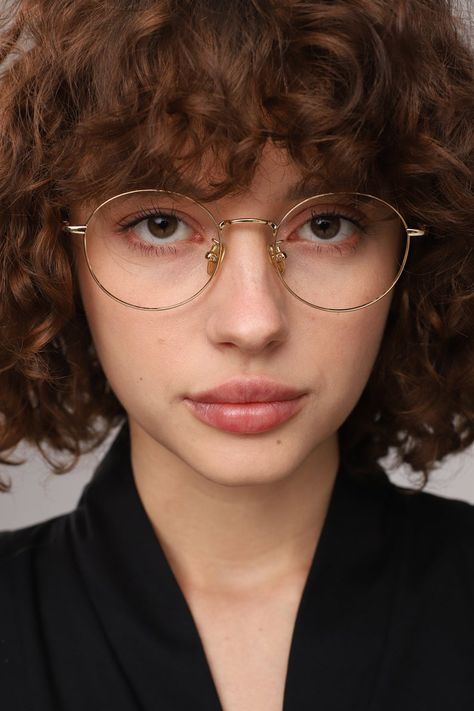 Gold Round Glasses Women, Glass Style Women, Round Frames Glasses, Round Framed Glasses, Round Gold Glasses Women, Gold Round Glasses Aesthetic, Circular Glasses Women, Glasses Wire Frame, Glasses Frames For Women Small Face