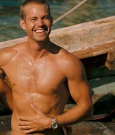 Paul Walker #  Into the blue. A man who loves the ocean is a beautiful thing. ♥ Paul Walker Shirtless, Paul Walker Into The Blue, Marvel Jean Grey, Paul Walker Movies, Paul Walker Pictures, Rip Paul Walker, Into The Blue, Small Business Social Media, Most Beautiful Eyes