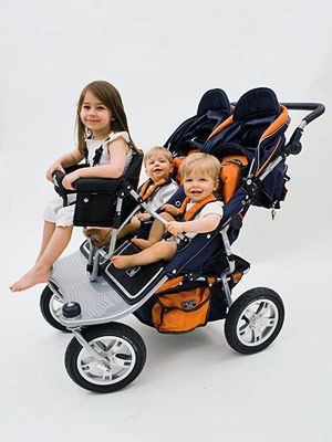 Valco Baby Runabout TriMode Twin, stroller...might need this in the future if we have more kids Triple Stroller, Best Double Stroller, Twin Strollers, Baby Gadgets, Local Shops, Double Strollers, Baby Necessities, Baby Carriage, 3rd Baby