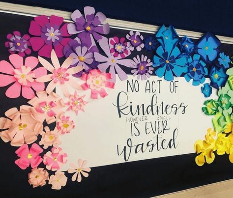 School Board Decorations Ideas, Bulletin Board School Ideas, Spring Kindness Bulletin Board Ideas, Education Boards Ideas, Amazing Bulletin Board Ideas, Class Boards Decoration, 3d Flowers For Bulletin Board, Bulletin Board With Flowers, Family Bulletin Board Ideas Teachers