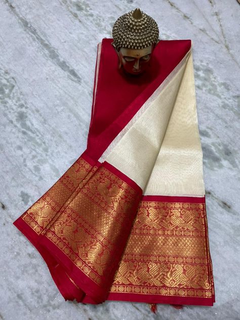 mangalagiri pure kuppatam pattu kanchi border kuppatam pattu plain pattu sarees White Kanchi Pattu Saree, White Pattu Saree, Marriage Sarees, Red And White Saree, Lehenga Simple, Pattu Sarees Wedding, Plain Pattu Sarees, Sarees Traditional, Kanchi Sarees