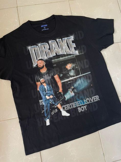 DRAKE TEE Drake Concert, Drake Clothing, Vintage Rap Tees, Outfit Oversize, Fashion Suits For Men, Cool Graphic Tees, Simple Trendy Outfits, Men Fashion Casual Outfits, Tee Outfit